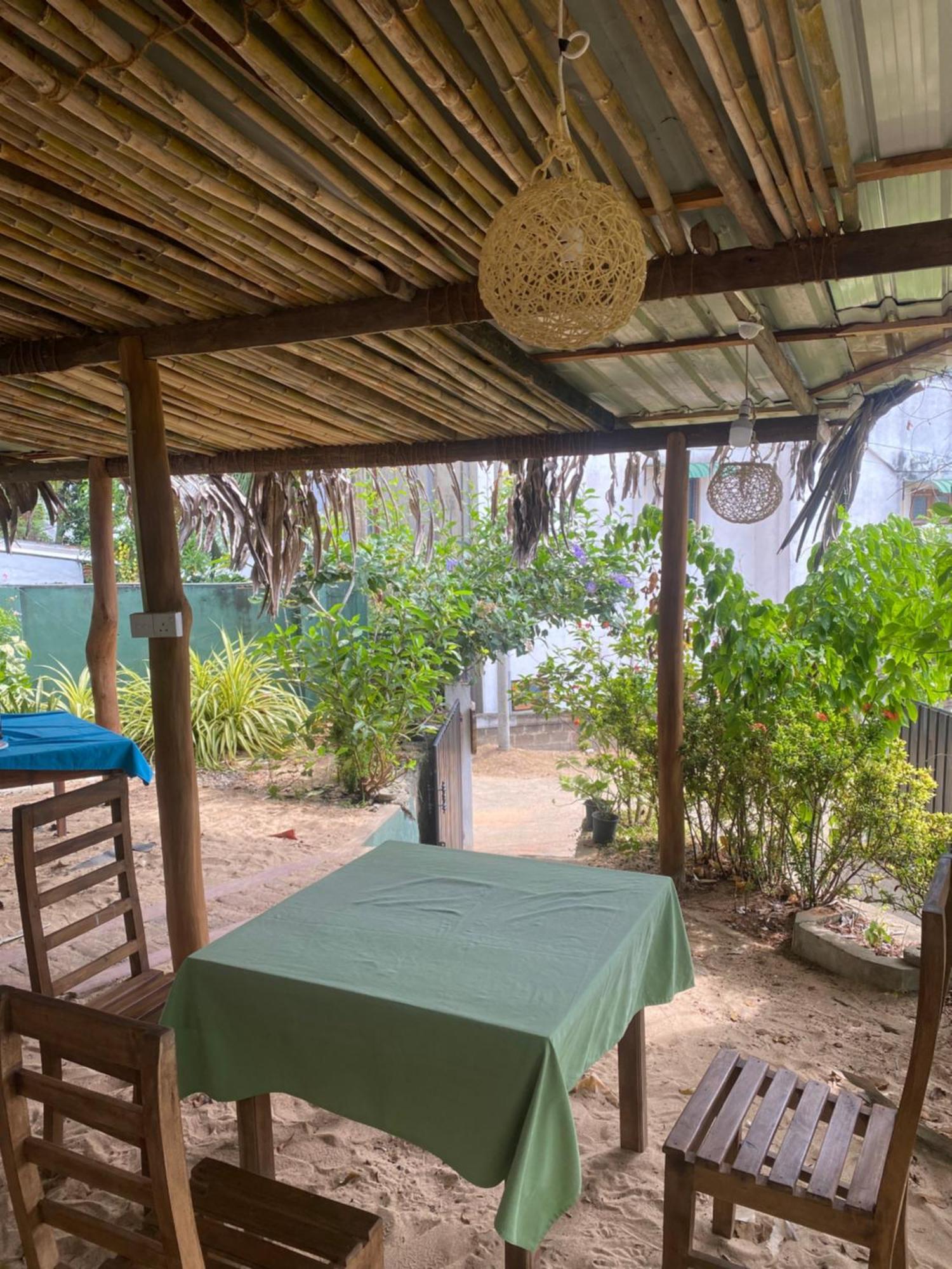 Ananda Home Stay And Restaurant Tangalle Exterior photo